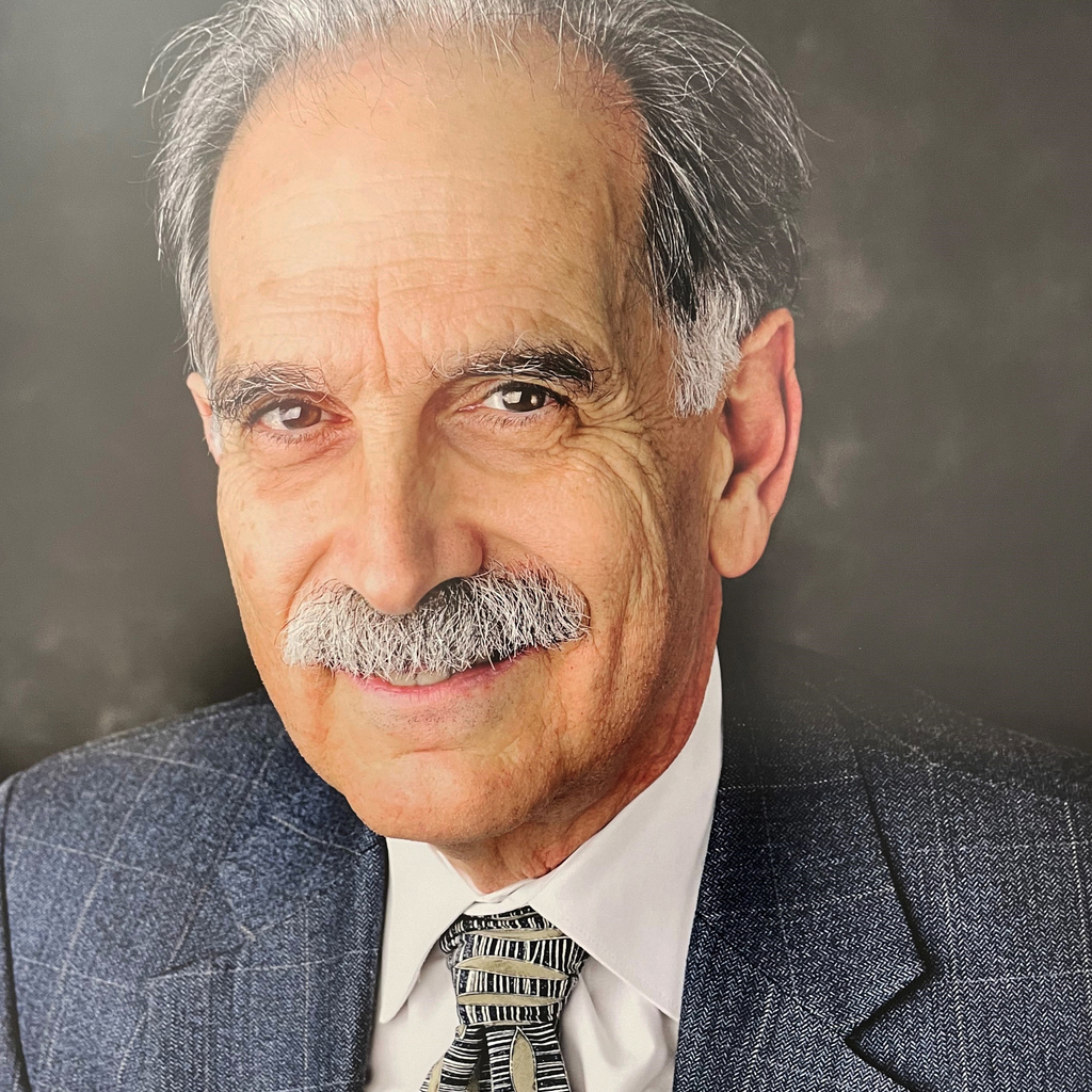 Portrait of Richard Hurtig