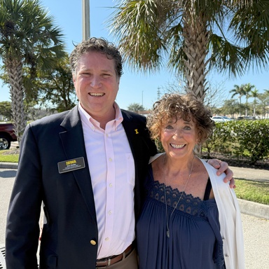 Dr. Hunter and Mary Mills Photo